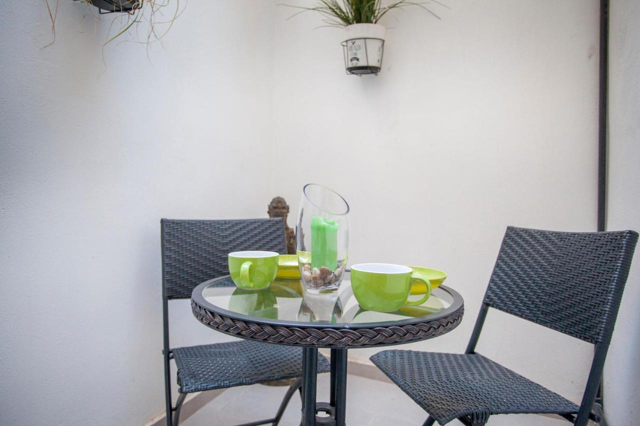 Apartamento Fos Valencia Exterior foto